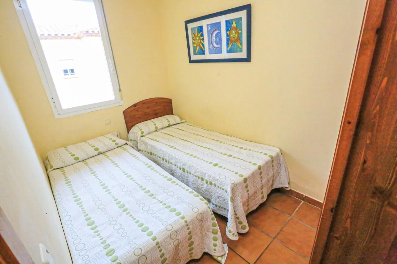 Semesterbostad Las Brisas I - Only Families Miami Playa